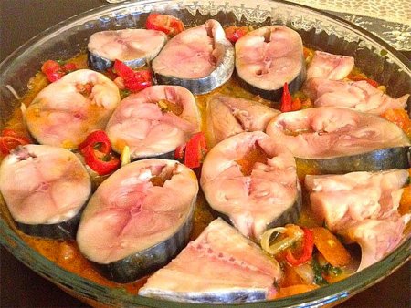 Kırmızı Biberli Fırın Palamut