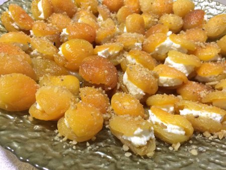 Kaymaklı Kuru Kayısı Tatlısı