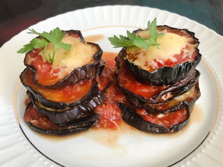 Peynirli Patlıcan Kulesi