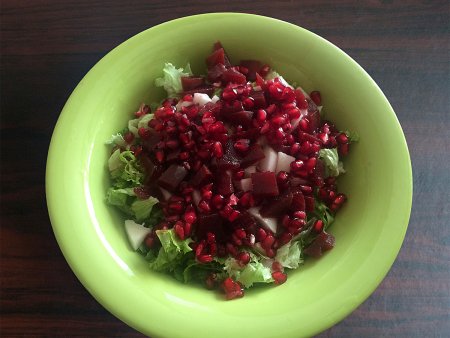 Pancar Turşulu Narlı Salata