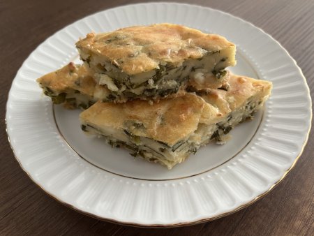 Karalahanalı ve Peynirli Tuzlu Kek