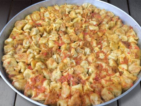 Bohça Tepsi Mantısı