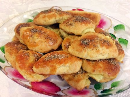 Haşhaşlı Peynirli Poğaça