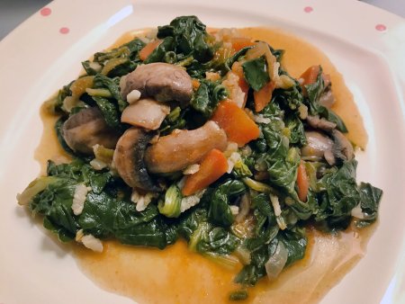 Havuçlu Mantarlı Ispanak Yemeği