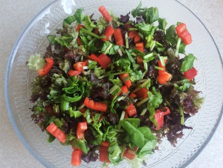 Kapya Biberli Kuzu Kulağı Salatası