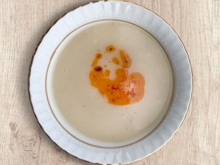 Kremalı Un Çorbası