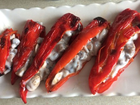 Mantar Dolgulu Kapya Biber