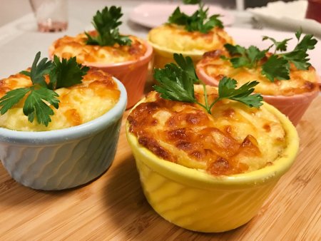 Maydanozlu Patates Suflesi