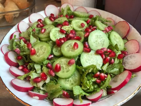 Narlı Yeşil Salata