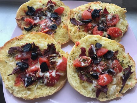 Zeytinli Pastırmalı Bazlama