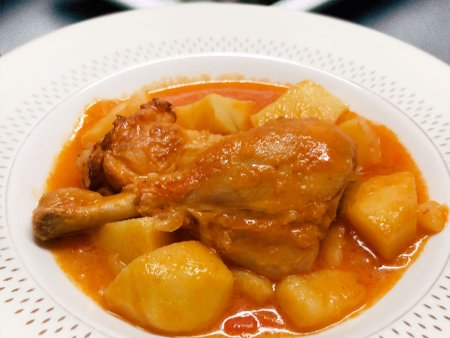 Patatesli Tavuk Yemeği