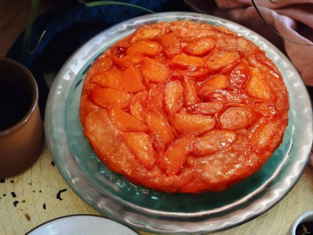 Şeftalili Tarte Tatin