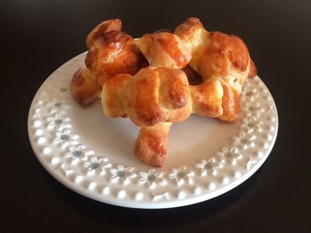  Sucuklu Çapa Poğaçası