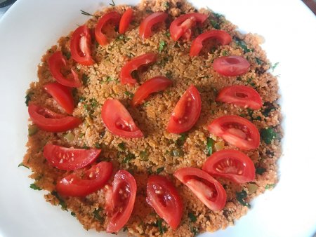 Taze Soğanlı Kısır