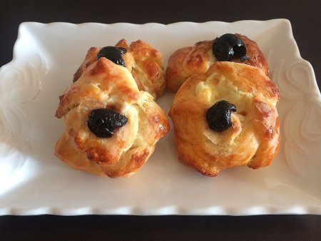 Zeytinli Gül Poğaça